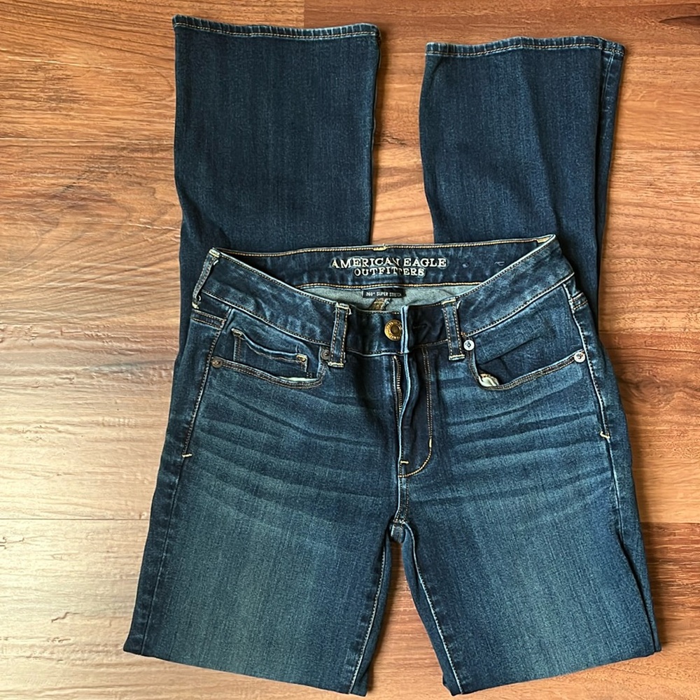 American Eagle Skinny Kick Jeans